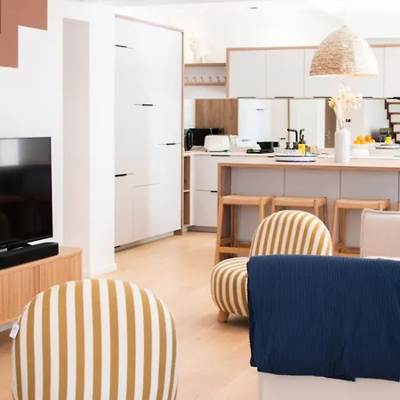 Appt Azura - - Port -